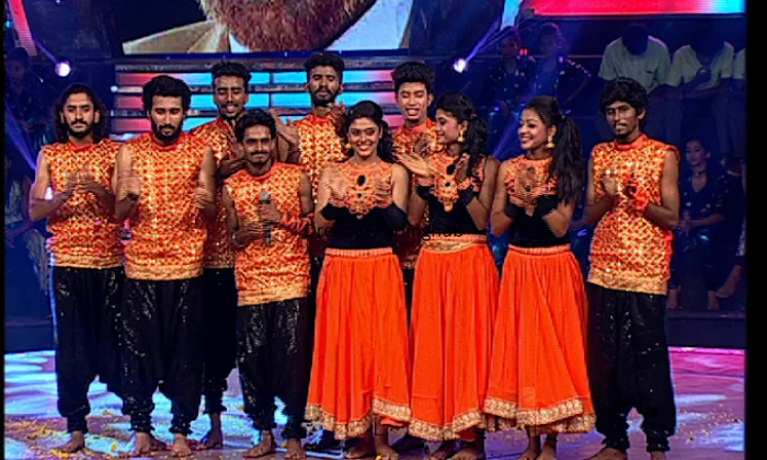 USA DANCE  EVENT STUDIO